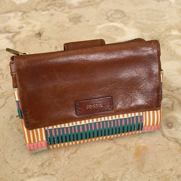 FOSSIL Leather & Cotton Multifunction ELLIS Tri-Fold Compact Wallet - Picture 2 of 16